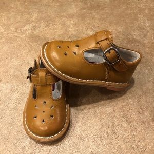 L’AMOUR camel shoes 5